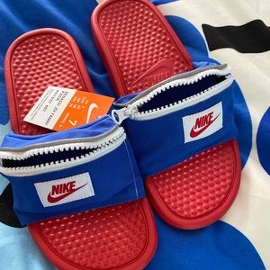 Nike Fanny Pack Sandals Woman’s 8 men 7